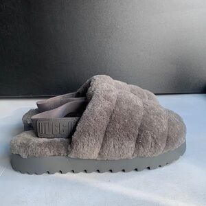 UGG‎ Super Fluff Slippers Women’s 7 Brown Shearling Fuzzy Slide Sandals